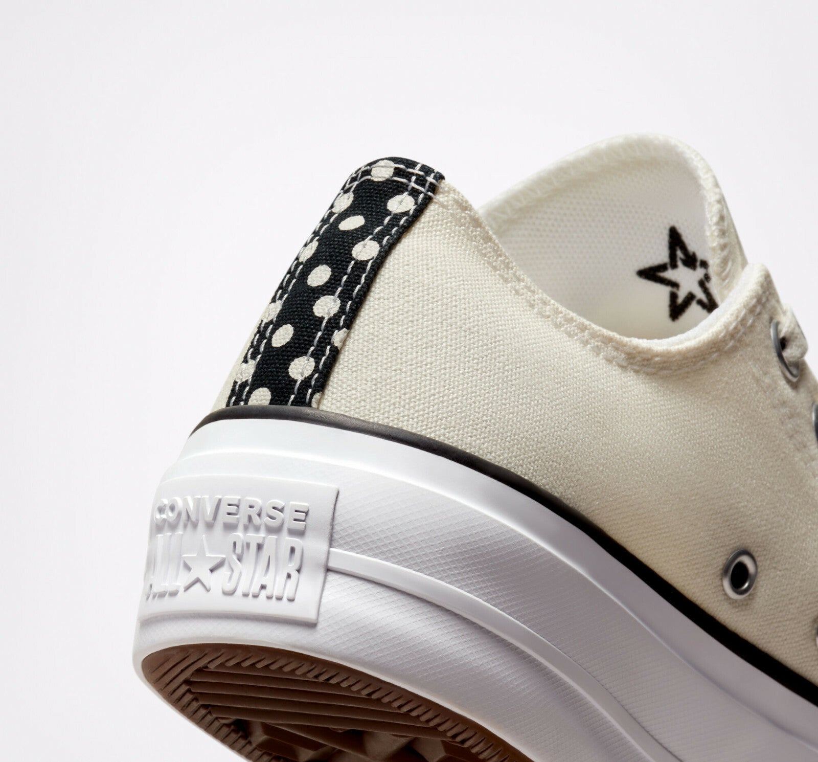 Converse Womens Chuck Taylor All Star Lift Platform Polka Dots Shoes Ecru