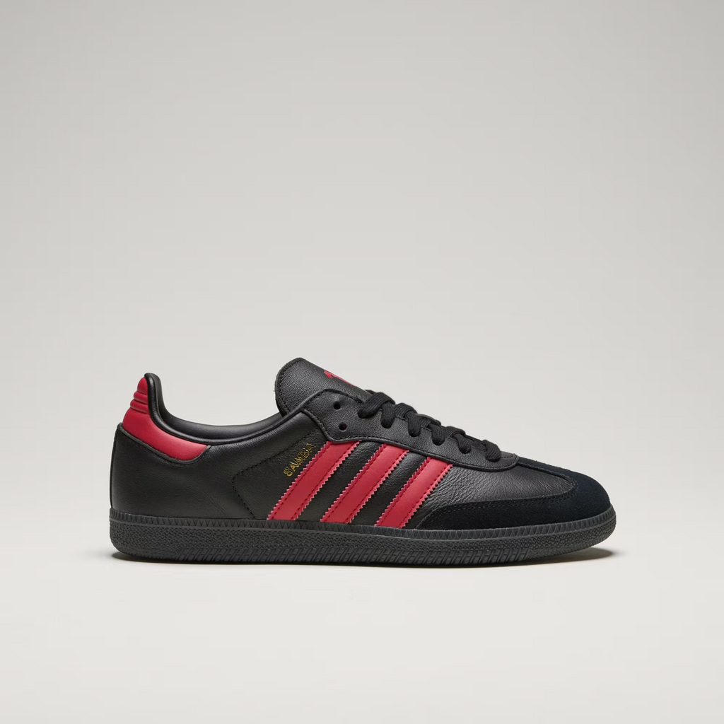 Adidas Football Samba Manchester United Shoes in Black/Mufc Red