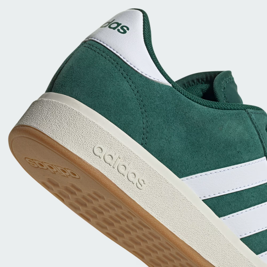 Adidas Grand Court Base 00s Shoes in Collegiate Green / Cloud White / Gum