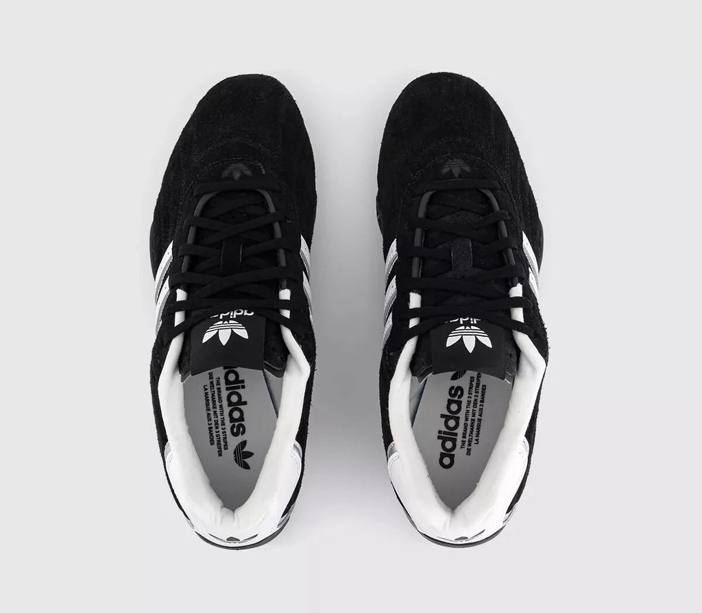adidas Adiracer Lo Trainers Core Black White Silver Metallic and White