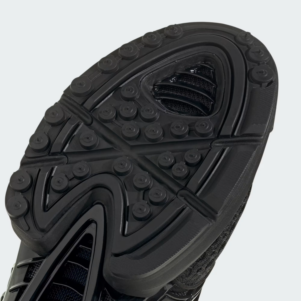 Adidas Men's CLIMACOOL 2 in Black/Iron Metallic Shoes