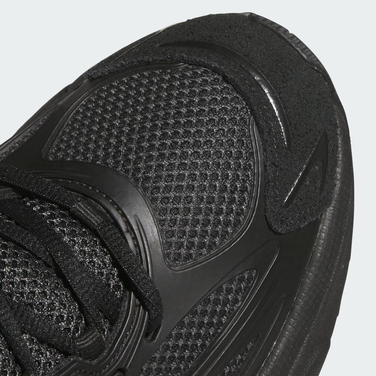 Adidas ADISTAR XLG 2.0 SHOES Running Shoes in Black