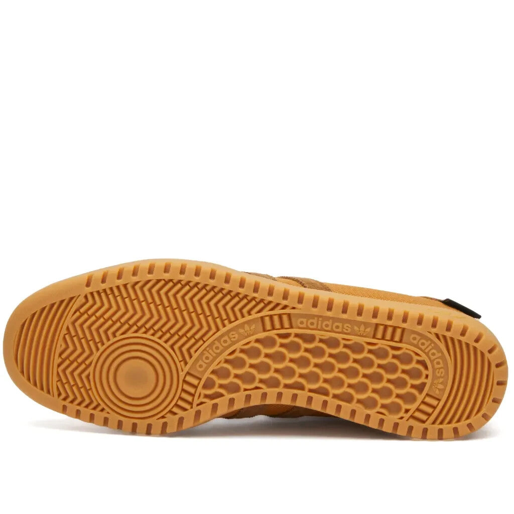 Adidas Bermuda Cordura Mesa, Brown & Gum Trainers UK 7