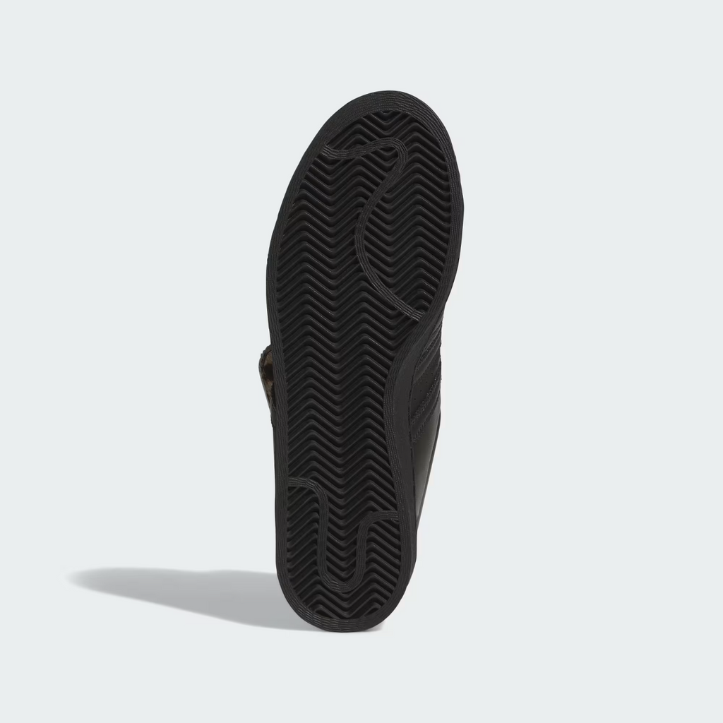 Adidas Men's Chavarria Jabbar Low Shoes in Black