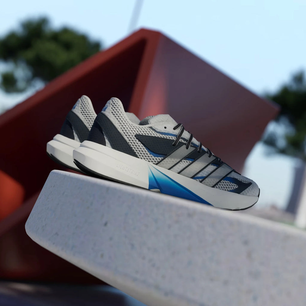 adidas Men's LIGHTBLAZE Ultra-light Comfort Shoes Off White / Bright Royal