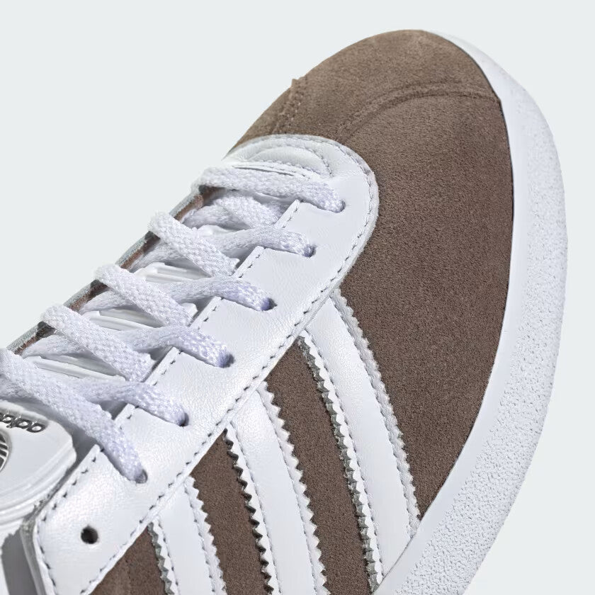 adidas Men's Originals Gazelle 85 Shoes in Earth Strata / Cloud White